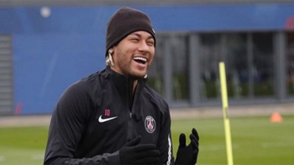 Neymar levanta suspeitas de que estaria em um novo relacionamento