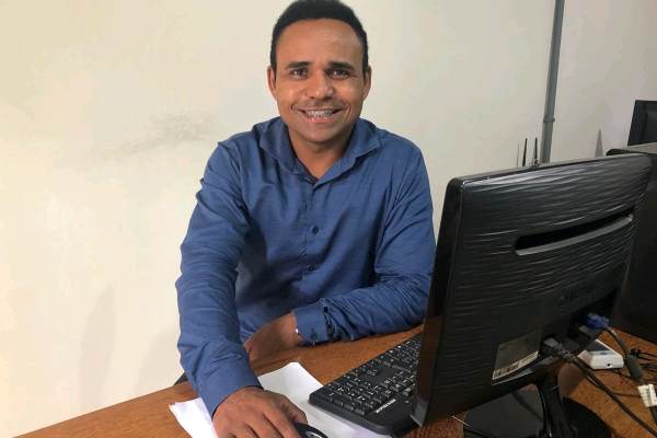 Professor Rosivaldo Santos é o novo secretário de comunicação de Ourilândia