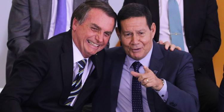 ‘É preciso esclarecer para o mundo a situação da Amazônia’, diz Mourão