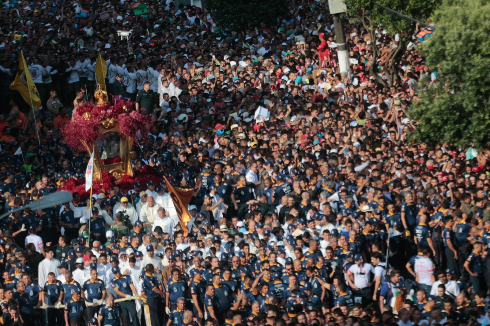 Domingo De Círio Teve Multidão De Cerca De 2 Milhões De Pessoas Em