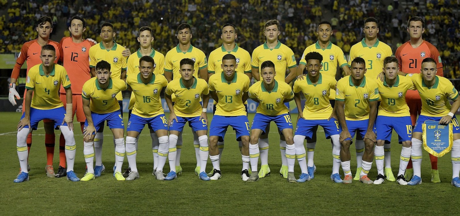 De virada, Brasil vence o México e é campeão mundial Sub-17