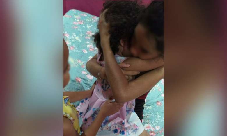 Criança desaparecida é encontrada dormindo embaixo da cama em Itaituba