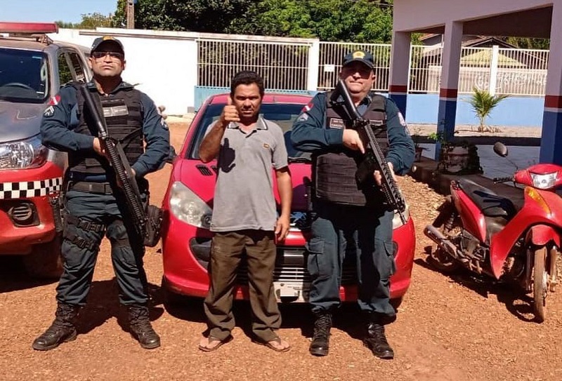 Bando invade chácara, rende caseiros, rouba veículos e troca tiros com policiais em Santana do Araguaia