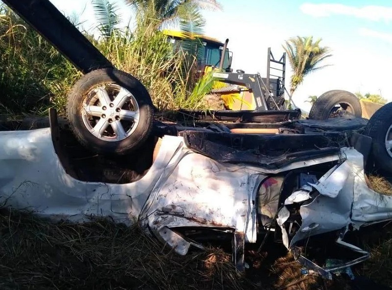 Homem morre e mulher fica gravemente ferida em acidente na BR-155 entre Xinguara e Rio Maria