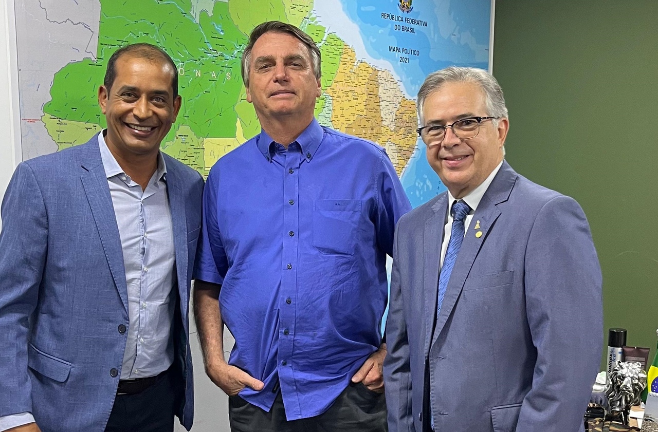 Em defesa do agronegócio, vice-prefeito de Ourilândia, Alessandro Machado,  se reúne com ex-presidente Bolsonaro e deputado federal Joaquim Passarinho  – Fato Regional